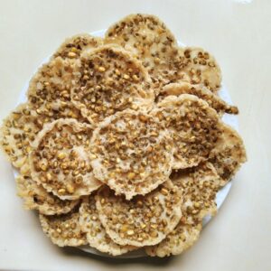 Peyek koin kacang ijo