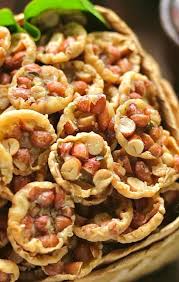 Peyek koin kacang tanah